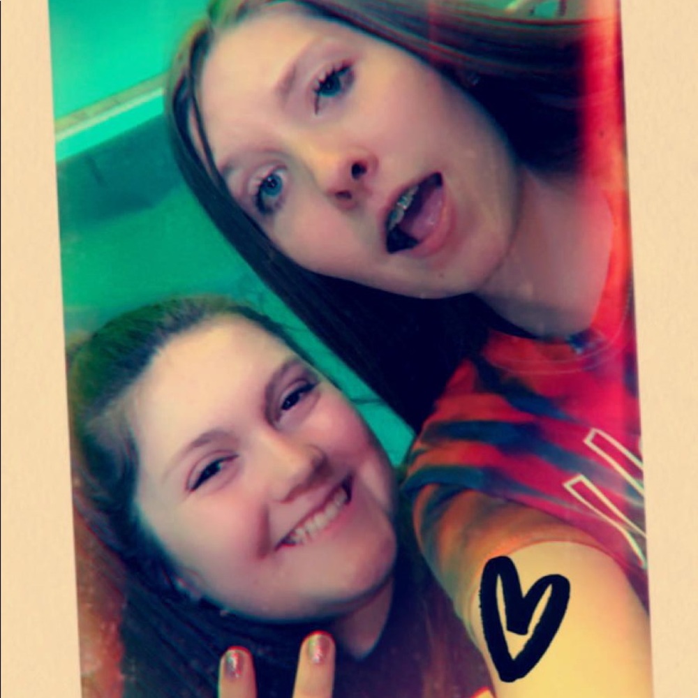 Meet your Posher, Lily